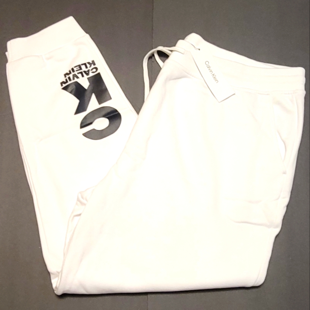 CALVIN KLEIN SWEATPANTS